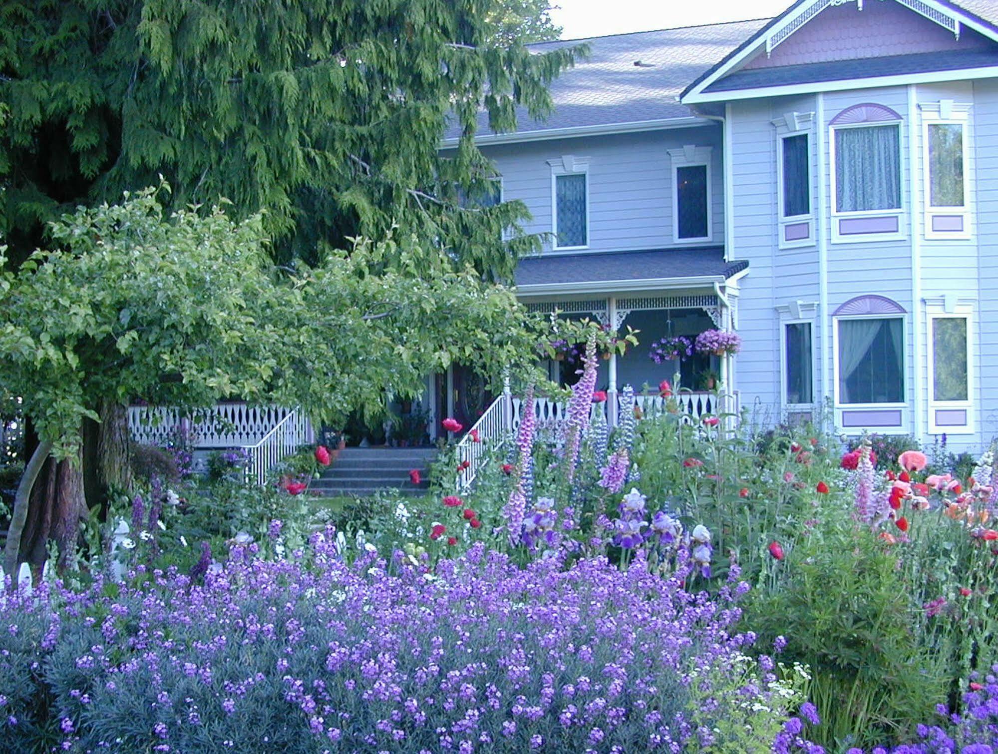 Sea Cliff Gardens Bed and Breakfast Port Angeles Exteriör bild